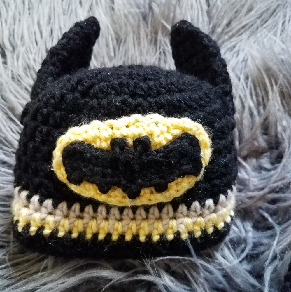 Batman knitted - Picture 2 of 4